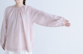 R180 AIRY GATHER PULLOVER pink 4