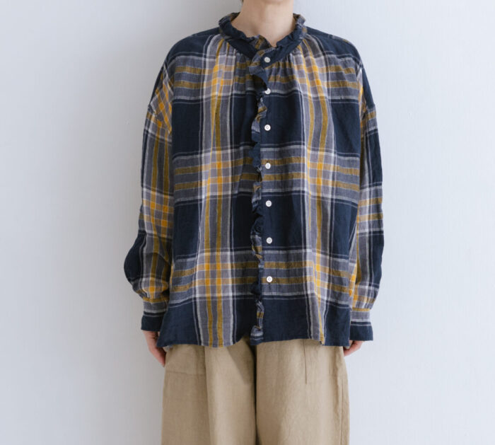 LA231 TARTAN LINEN ORDINARY FRILL BLOUSE navy check 1
