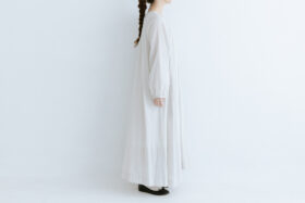 R181 AIRY GATHER ONE PIECE gray 2