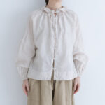 予約 G843 2WAY DOUBLE FRILL COLLAR BLOUSE grayish white  7月初〜7月中