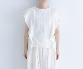 R171 FRILL SLEEVELESS BLOUSE white 1