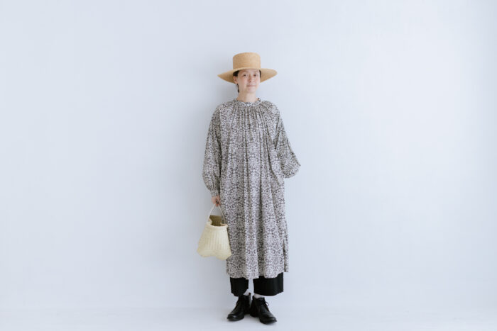 予約 G851 MODERNIT LIBERTY GATHER ONE PIECE black 8月中〜8月末 6