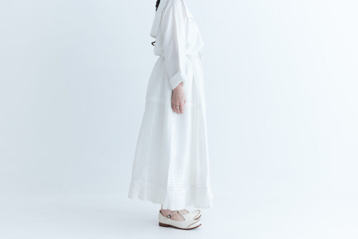Kadi Silk Gather Tuck Skirt  white 2