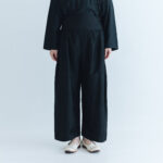 Khadi Silk  Wide Belt Tuck Pants black