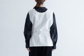 予約 G888 CLASSICAL TUCKED STRING VEST white 10月末〜11月初 3