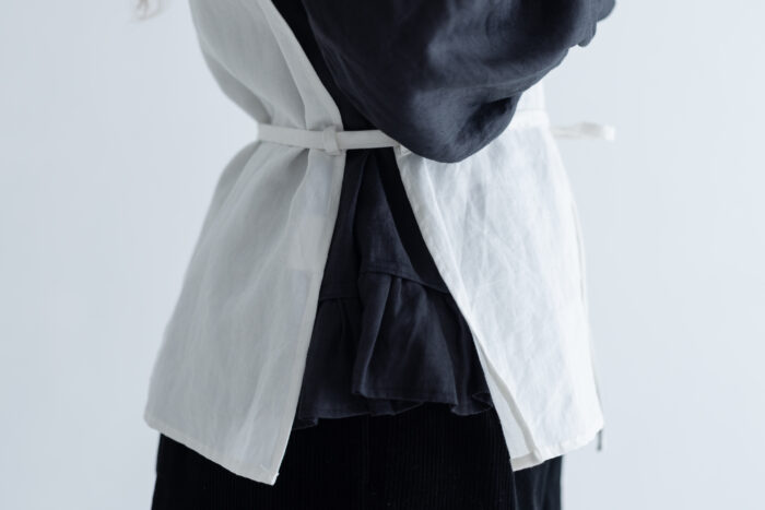 予約 G888 CLASSICAL TUCKED STRING VEST white 10月末〜11月初 4