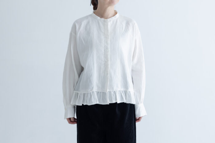 G893 SWICHING TUCKED BLOUSE white 1