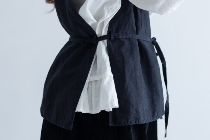 予約 G888 CLASSICAL TUCKED STRING VEST black 10月末〜11月初 4