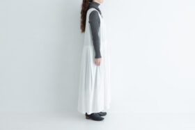 予約 G870 SWICHING BOX PLEATED NO SLEEVE DRESS white  9月末〜10月初 2