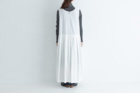 予約 G870 SWICHING BOX PLEATED NO SLEEVE DRESS white  9月末〜10月初 3