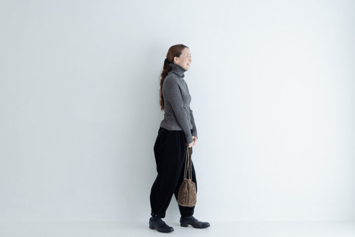 予約 R201 CORDUROY BUTTON PANTS black 10月末〜11月初 5