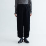 予約 R201 CORDUROY BUTTON PANTS black 10月末〜11月初