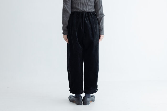 予約 R201 CORDUROY BUTTON PANTS black 10月末〜11月初 3