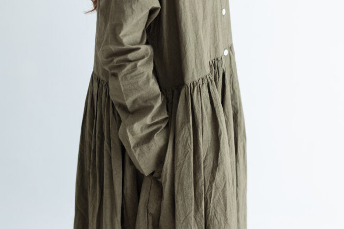 予約 G873 SWITCHING GATHER SHIRT DRESS olive 10月初〜10月中 4