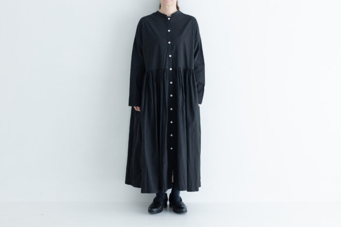 予約 G873 SWITCHING GATHER SHIRT DRESS fade black 10月初〜10月中 1