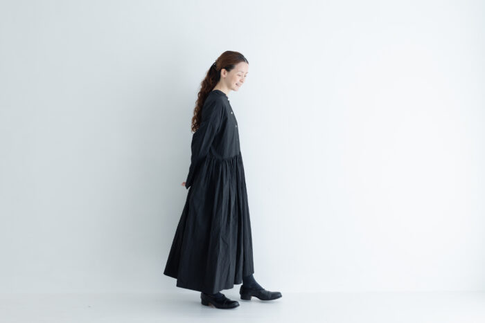 予約 G873 SWITCHING GATHER SHIRT DRESS fade black 10月初〜10月中 6