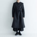 予約 G871 COATING LINEN QUILT NO SLEEVE COAT black 10月初〜10月中