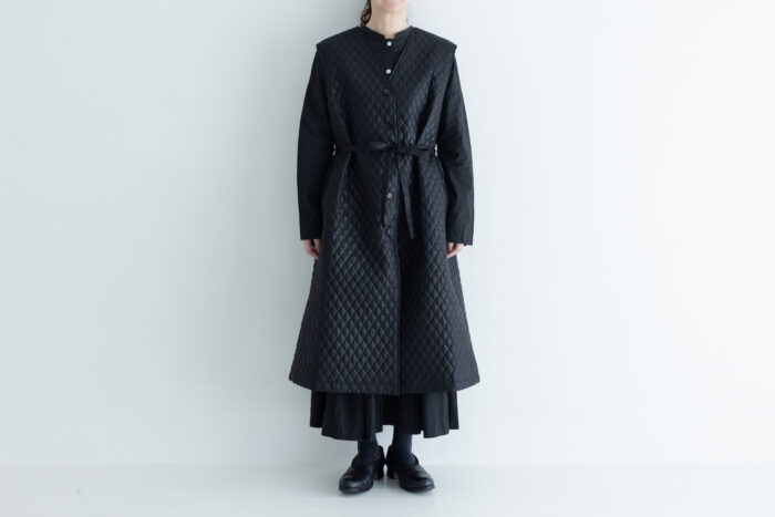 予約 G871 COATING LINEN QUILT NO SLEEVE COAT black 10月初〜10月中 1