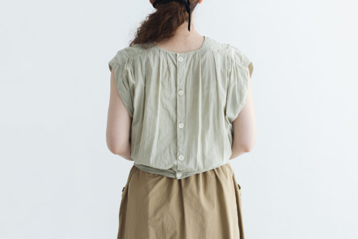 GARMENT DYE NO SLEEVE SASH BLOUSE 3