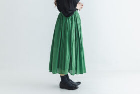 GARMENT DYE GATHER SKIRT green 2