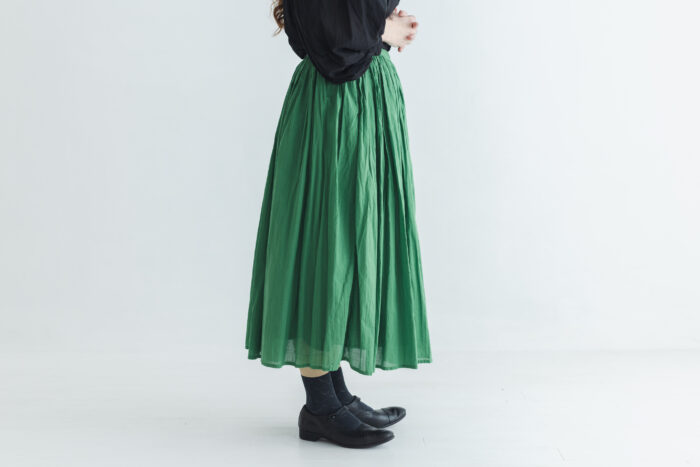 GARMENT DYE GATHER SKIRT green 2