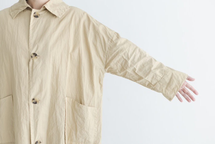 GARMENT DYE UMBRELLA COAT beige 4