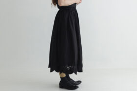 SCALLOPED LACE GATHER SKIRT black サイズ1 2