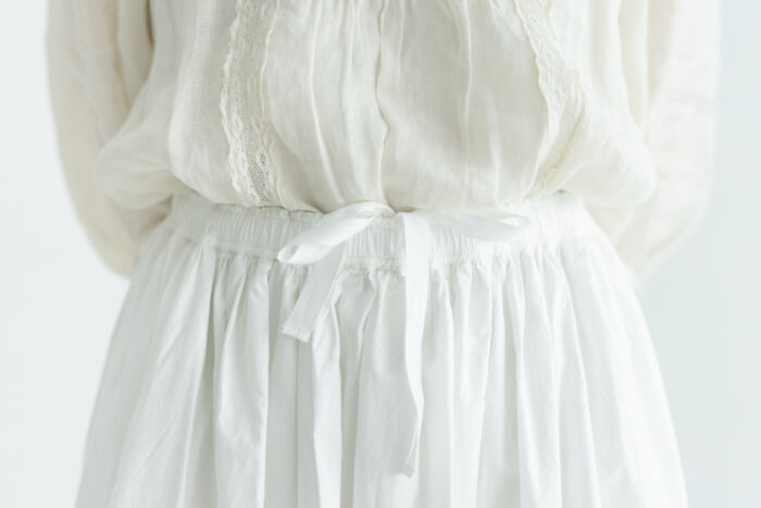 SCALLOPED LACE GATHER SKIRT white サイズ2 4
