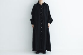 予約 LINEN FRILL COLLAR DRESS black サイズ2　2月末〜3月初 1