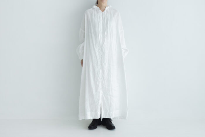 予約 LINEN FRILL COLLAR DRESS white サイズ2　2月末〜3月初 1