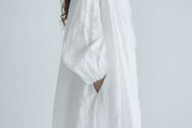 LINEN FRILL COLLAR DRESS white サイズ2　 4