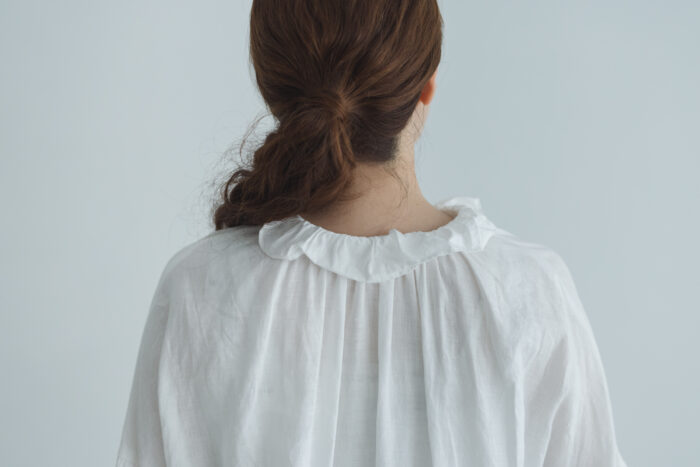予約 LINEN FRILL COLLAR DRESS white サイズ2　2月末〜3月初 5