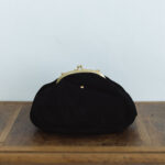 HERITAGE SUEDE METAL CLASP BAG black