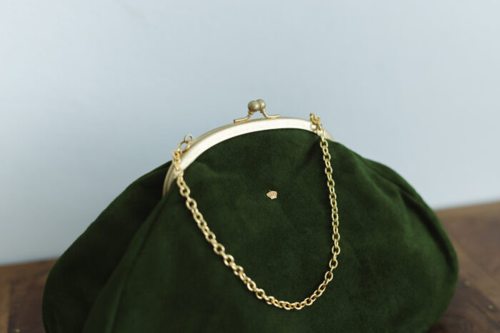 HERITAGE SUEDE METAL CLASP BAG green 2