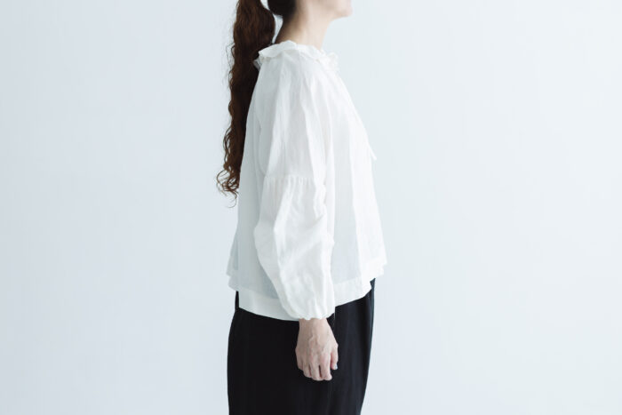 FRILL COLLAR BLOUSE  white 2