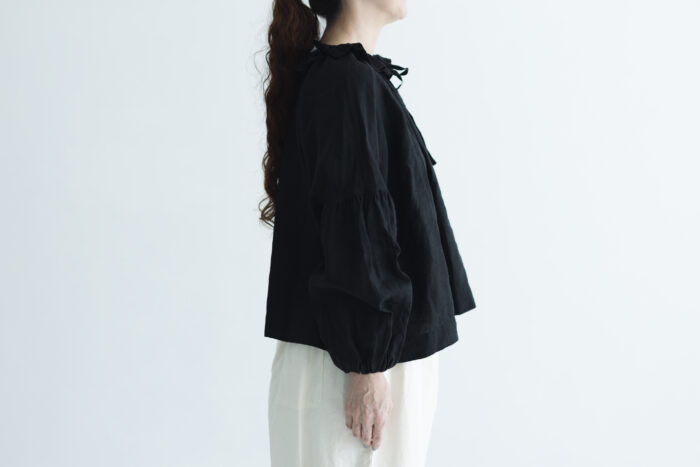 FRILL COLLAR BLOUSE  black 2