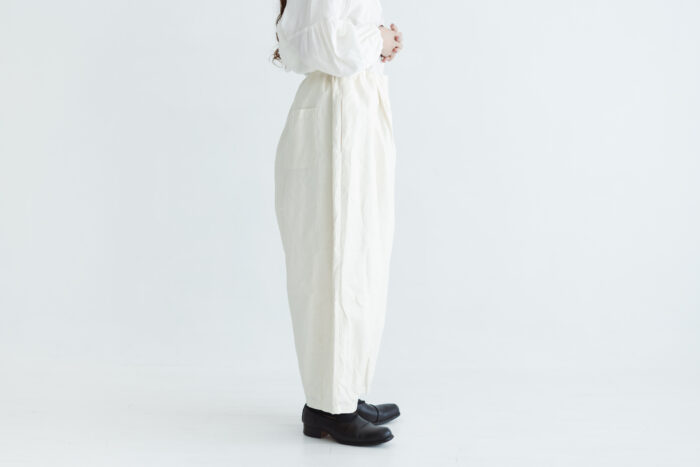 COATING LINEN PANTS milky white サイズ2 2