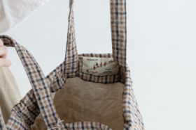 GUN CLUB CHECK TOTE BAG 4