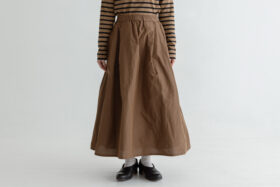 TUCK LONG SKIRT brown 1