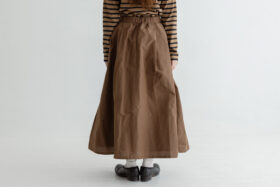 TUCK LONG SKIRT brown 3