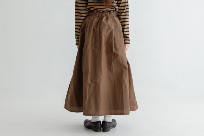 TUCK LONG SKIRT brown 3