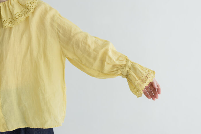 G966 ANTIQUE LACE FRILL BLOUSE antique yellow 4
