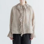 予約 G966 ANTIQUE LACE FRILL BLOUSE greige 7月初〜7月中