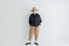 G966 ANTIQUE LACE FRILL BLOUSE noir 5