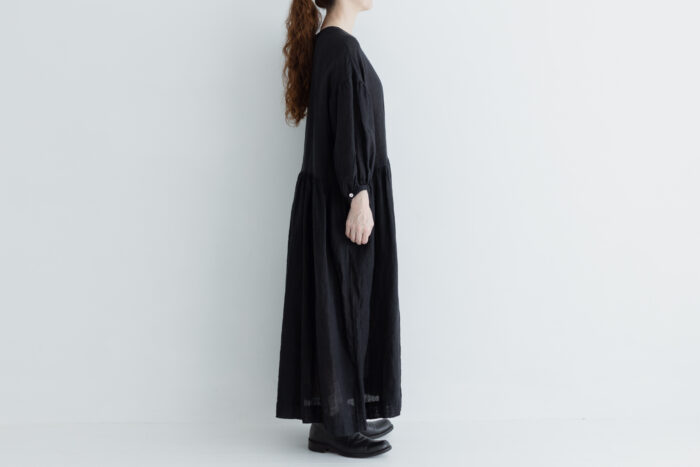 予約 G976 TASSEL STRING SWITCHING GATHER ONE PIECE noir 8月中〜8月末 2