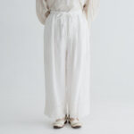 G960 ANTIQUE SCALLOPED LACE WIDE PANTS white