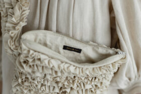 FRILL BODY BAG light Beige 4