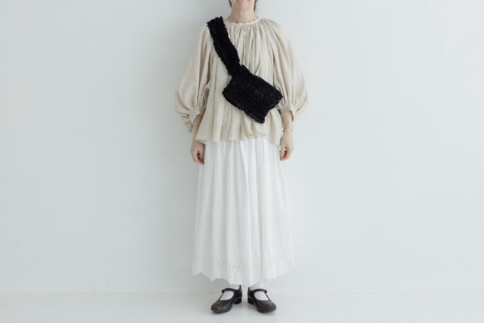 FRILL BODY BAG black 4