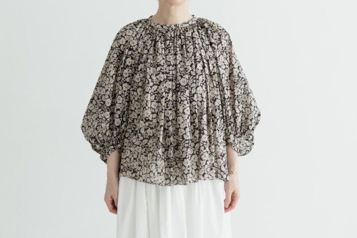 C/L.W.B GATHER SMOCK 1