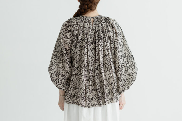 C/L.W.B GATHER SMOCK 3
